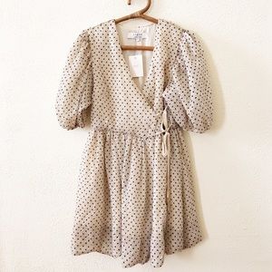NWT Sister Jane Textured Polka Dot Dress w/ Statement Sleeves M